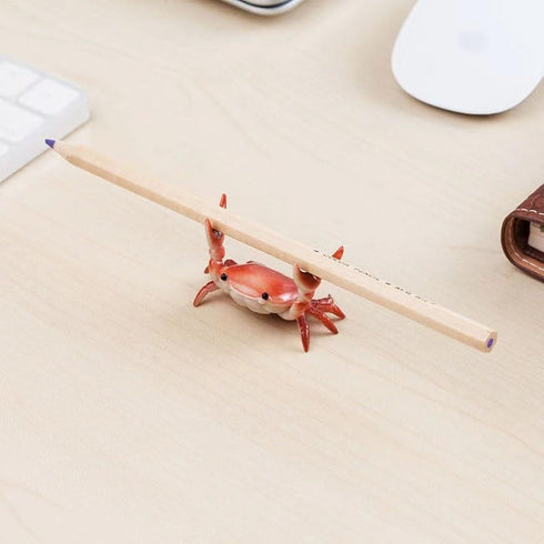 Opexicos Crab Shaped Pen Holder - Weightlifting Design, Bright Colors, Animal Simulation