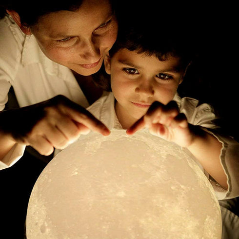 3D 7.1IN BRIGHTWORLD Moon Lamp Moon Night Light Printed Lunar Lamp for Kids Gift for Women USB Rechargeable Touch