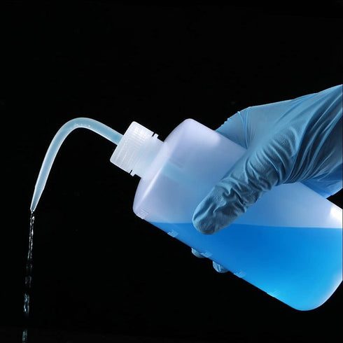 Tattoo Wash Bottle, 2Pcs 500ml Economy Plastic Squeeze Bottle for Tattoo Supplies, Watering Tools (500ml / 16oz)