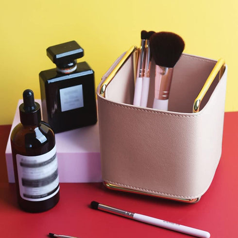 Leather Pencil Holder Desktop Organizer, Iron Art Storage Box for Makeup Brushes and Office Supplies in Pink
