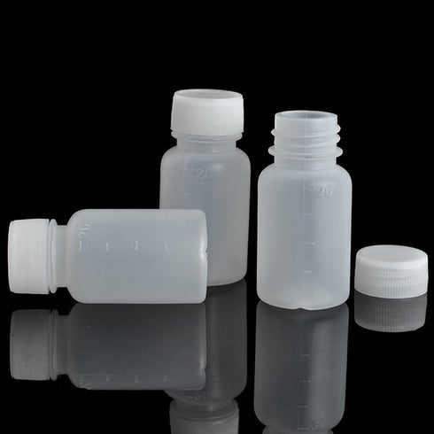 100Pcs 20ml PE Plastic Empty Small Mouth Graduated Lab Chemical Container, Sealing Liquid Medicine Bottles