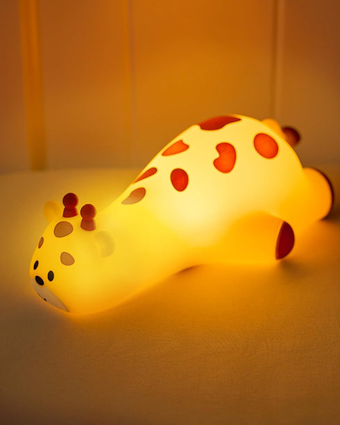 joyful xinghai Kids Night Light Giraffe, Silicone Tap Control Bedside Lamp with Time Auto-Off,