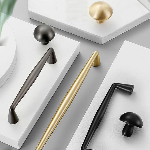 SANCHAKOU 2Pcs Brass Cabinet Pulls Brass Wardrobe Handle Bedside Table Drawer Cabinet Door Handle Small Pearl Gray