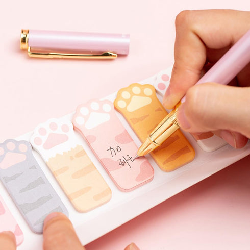 LUOZZY 2 Packs Cat's Paw Sticky Notes, Kawaii Memo Pads, Cartoon Animal Notes, Reading Page Markers Flags