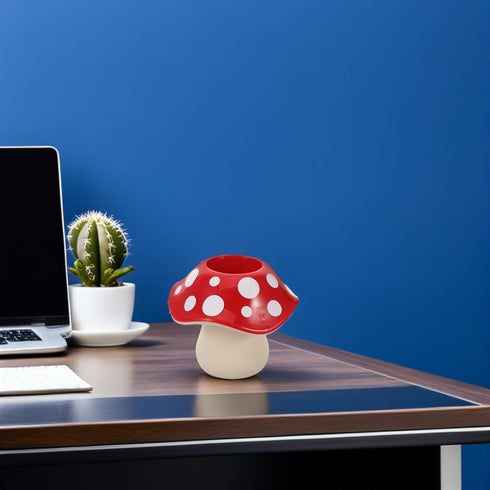 5.00X5.00X4.33In LALAFINA Mushroom Pen Holder Cute Desk Organizer Pencil Cup Desktop Stationery Storage Box for Office