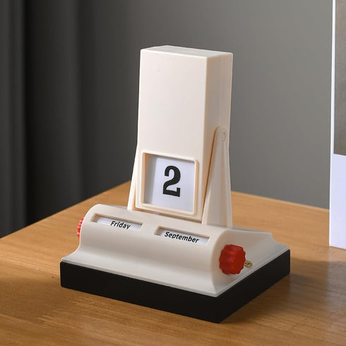 MEMORY FISH 5.7 4.2 3.3 Inches(Flip Perpetual Desktop Calendar with Flip Display, Day and Month Indicators, Creative