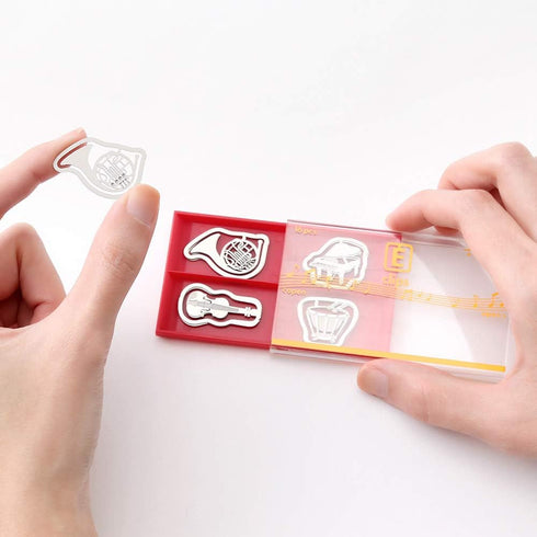E-Clips, Music Theme