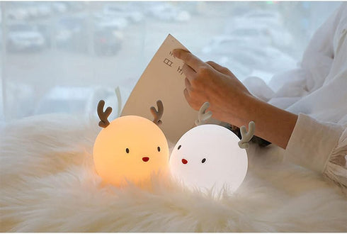 TTBDDDYH Touch Control Bedside Lamp, Moe Deer Shape Sensor Night Light, Creative Silicone LED Pat Pat Light, with USB