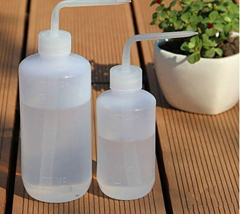 Wash Bottle 500ml and 250ml Narrow Mouth Squeeze Bottle, Medical Lab Plastic Safety No Spill Watering Cans