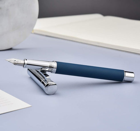 Hongdian 1843 Navigator Fountain Pen, Fine Nib Solid Metal with Refillable Converter and Blue Ripple Pattern Case