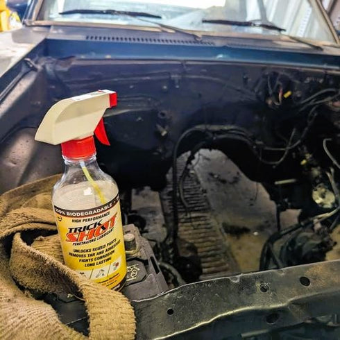 3-in-1 16 oz Trick Shot - Penetrating Lubricant Oil - Biobased Food Grade Industrial Oil for Parts, Rust and Corrosion