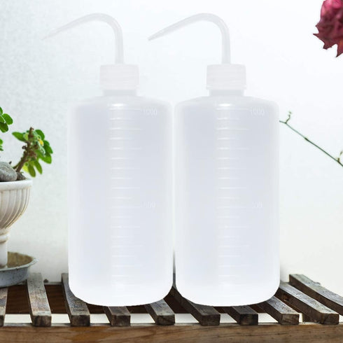 Oubest 1000ml Squeeze Bottle, LDPE Plastic Wash Bottle for Irrigation Plant and Medical Lab