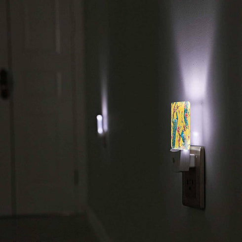 Chrobak LED Night Light,Peacock Tree Cherry Flower Trees Yellow Colorful Bird LED Night Light Plug into Wall with Dusk