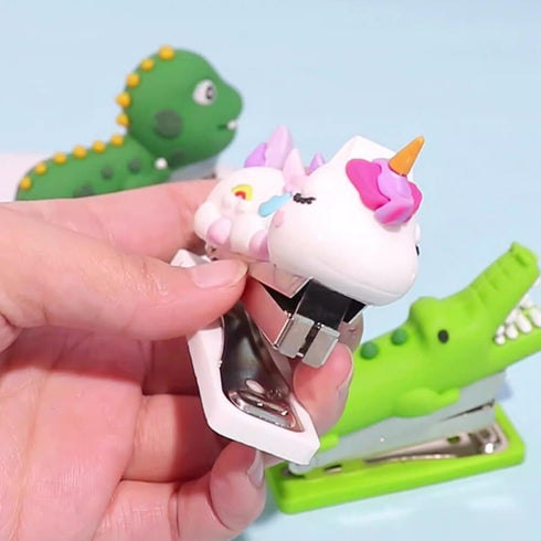 Stapler, Animal Shape Desktop Stapler, Cute Handheld Stapler, Cartoon Stationery for Office, Home, Kids, Students