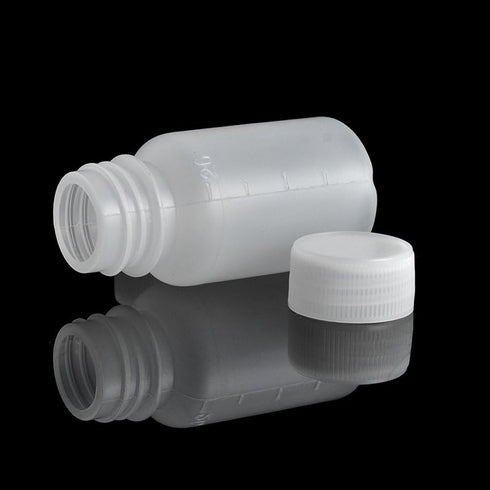 100Pcs 20ml PE Plastic Empty Small Mouth Graduated Lab Chemical Container, Sealing Liquid Medicine Bottles