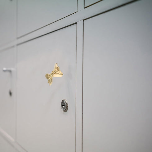 (45x25x24mm) Ciieeo Gold Bow Cabinet Handle and Drawer Pulls, Brass Bow Shaped Dresser Knobs for Wardrobe, Cupboard