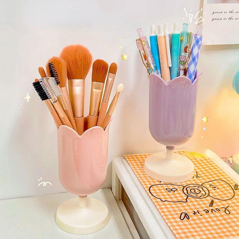 Purple Tulip Pen Holder for Desk, Cute Plastic Makeup Box, Small Stationery Organizer, Pencil Stand for Office Supplies
