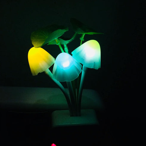 7 Pack 4 AUSAYE Sensor Night Light Plug Into Wall,Auto Night Lights Led Colors Cute LED Lamp Mushroom Light