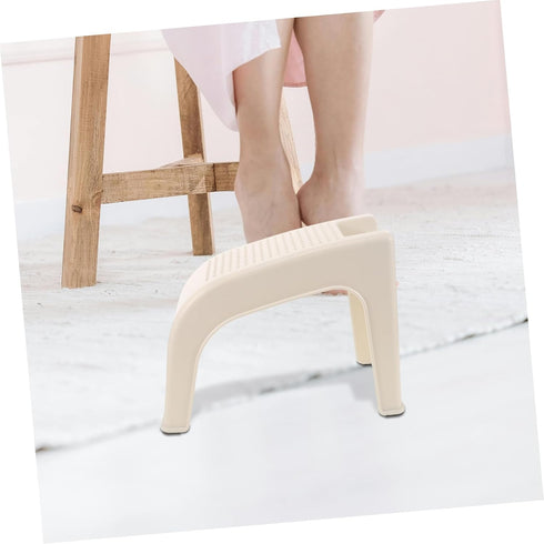 FOMIYES Non Slip Footrest Stool for Shaving Legs Comfortable Plastic Step Stool for Bathroom Shower and Bedroom Use