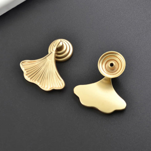 2pcs Toddmomy Fan-Shaped Zinc Alloy Furniture Handle Knobs Single Hole Cabinet Drawer Pulls for Chinese Style Bookcase