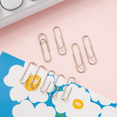 Black Magnetic Paper Clip Dispenser Holder for Desk, School, Office Supplies, Workspace Organizers.