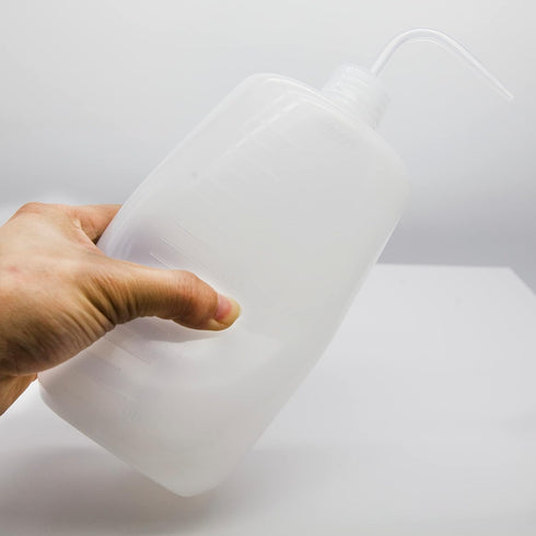 Oubest Squeeze Bottle 1000ml 32oz Wash Bottle Succulent Watering Can LDPE Plastic Squirt Bottle for Irrigation Plant, Medical Lab, Tattoo Supplies 1pc by Oubest