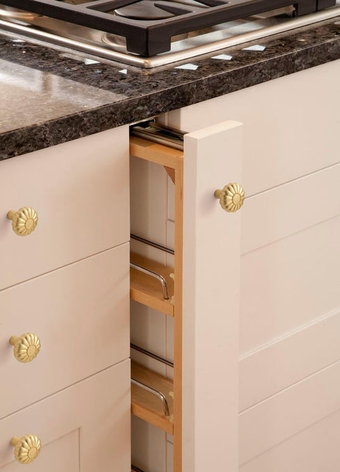 Yanxia 6 Pack Elegant Golden Bloom Brushed Brass Cabinet Knobs, 1-1/4 Inches Diameter for Kitchen