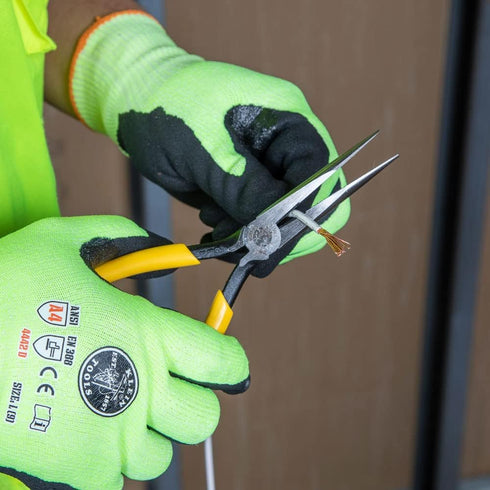 D203-7 7-Inch Klein Tools Needle Nose Pliers, Long Nose Side Cutters, Heavy Duty Alligator Pliers