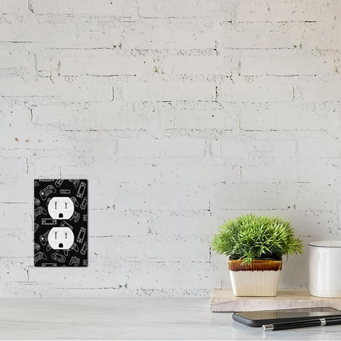 Moslion 1-Gang Video Game Controller Wall Plate Outlet Cover Play Game Device Black Duplex Switch Covers Standard Size