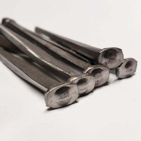 3.5”- CLINCH ROSE HEAD Nails - Metallic Color - Antique Rustic Restoration Accent Nails for Hanging, Furniture, Flooring