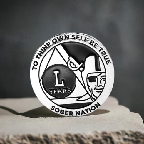 MYRECOVERYSTORE Silver and Black Pirate Alcoholics Anonymous AA Chip with Coin Capsule, 1-50 Years