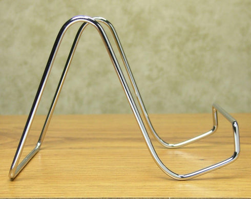 BANBERRY DESIGNS Silver Wire Easel Display Stand, Smooth Chrome Metal, 4 Inch High, Pack of 4
