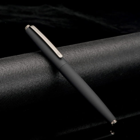 Hongdian 517D Matte Black Fountain Pen with Extra Fine Nib, Warrior Series, Classic Design with Converter and Metal Box