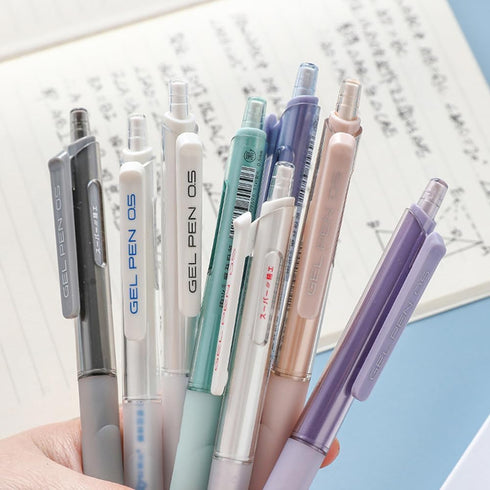 HeTaoCat 0.5mm Fine Point Retractable Gel Pens, Quick Drying, Black Ink, Box of 6 Pens (Multicolor)