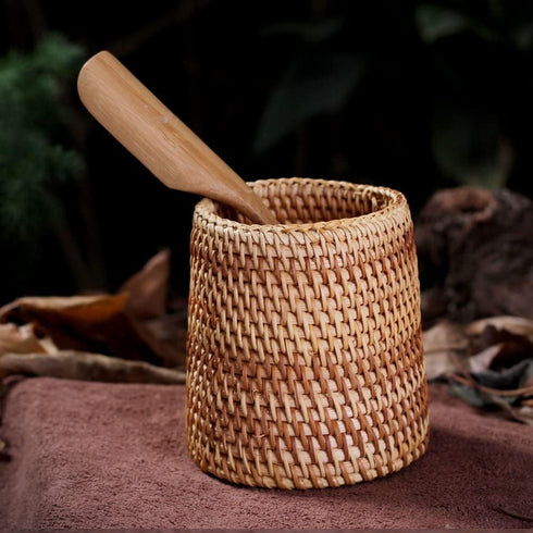 Handmade Rattan Pencil Holder, Cone Makeup Brush Holder, 7 Inch Table Décor Organizer for Stationery and Flowers