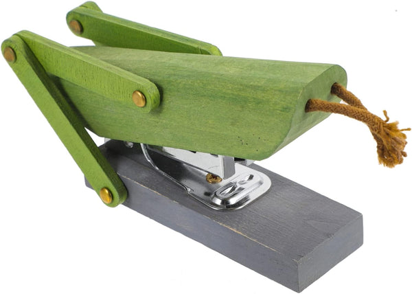 Cartoon Mini Stapler, Cute Wooden Grasshopper Design, Green Desk Decor Animal Shape Stapler