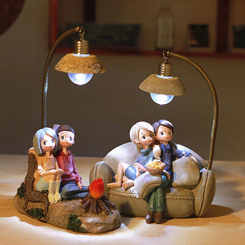 PRETYZOOM Couple Figure Night Light Resin Tabletop Lamp, Figurine Nightstand Light Decorative Resin Craft Lamp