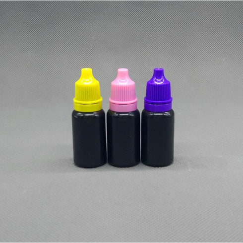 Snadulor 60pcs 5ml Empty Black Plastic Dropper Bottle with Protective Cap, Eye Drop Bottle (White Cap)