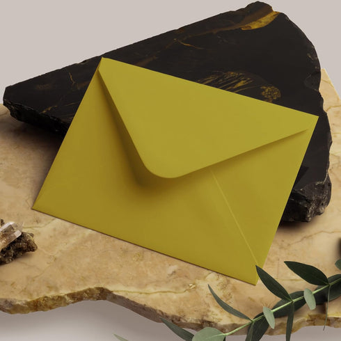 Granhoolm 100 Pack 5x7 A7 Invitation Envelopes, V Flag 5.25 x 7.25 for Weddings, Parties, Greeting Cards (Gold Pearl)