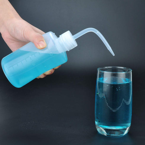 Valchoose 2 Count Wash Bottle 250ml, Medical Squeeze Bottle, Reusable for Watering Plants and Lab Ware