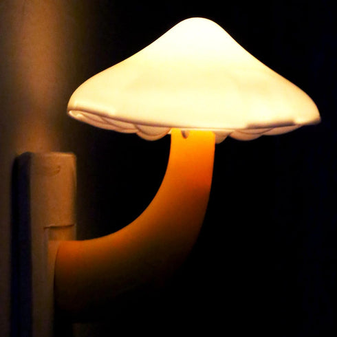 SATONA Mushroom Night Light, Night Light Plug in Wall Lamps for Bedroom with Auto Light Sensor, for Kids Room