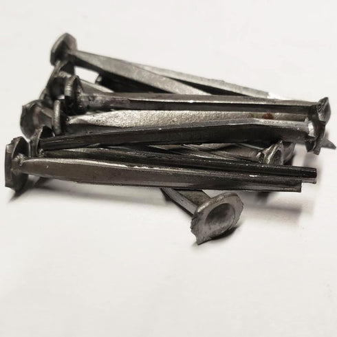 3.5”- CLINCH ROSE HEAD Nails - Metallic Color - Antique Rustic Restoration Accent Nails for Hanging, Furniture, Flooring