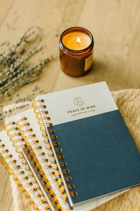 Promptly Journals, Peace of Mind: A Journal to Calm Anxiety (Navy Blue, Linen/Leatherette)