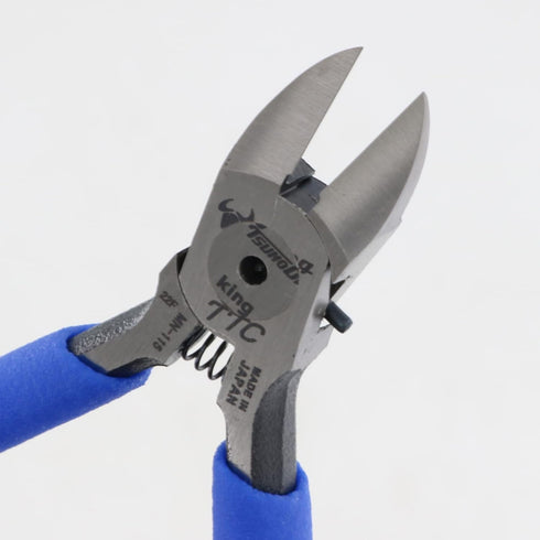 Tsunoda MN-115 Diagonal Cutting Pliers 4.5-Inch. Up to 12 AWG copper cable, Only 2.3oz