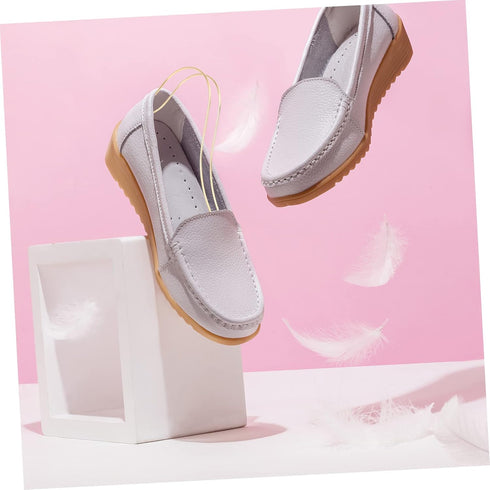 Cabilock Stylish Wall-Mounted Shoe Tree Display Stand for Entryway