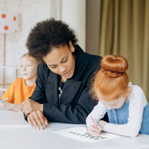 Small White Dry Erase Board for Kids, 2pk Double Sided Lapboard, Ideal for Homeschool Supplies, Office, Classroom