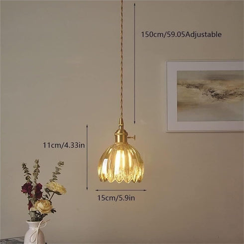 LILIUPEILONG Glass Chandelier, Petal-Shaped, Adjustable Height, Suitable for The Bedside of The Kitchen and Dining