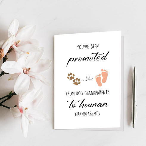 Qiliji Pregnancy Announcement Card for Dog Grandma Grandpa, Funny Grandparent Baby Announcement Card, Pregnancy Revel