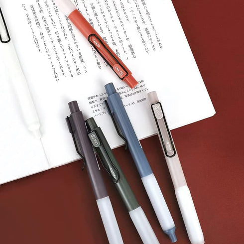 HeTaoCat Retractable Gel Pens, 0.5mm Fine Point, Quick Drying Black Ink Gel Pens, Box of 6 for Writing and Drawing