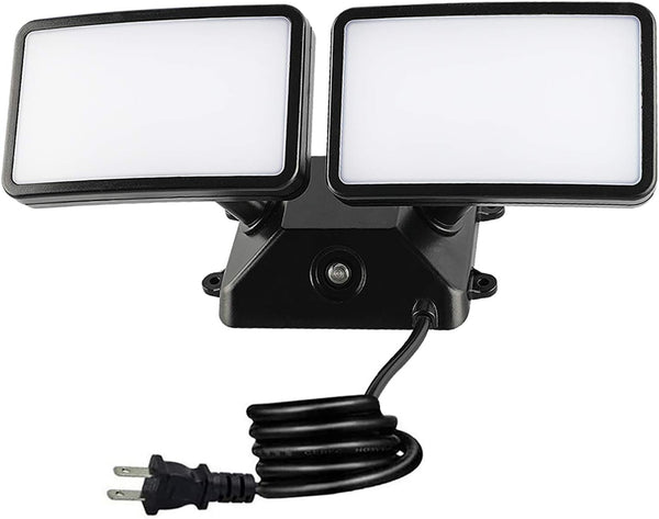 FAGUANGAO Dusk to Dawn LED Security Light,18W Plug in Flood Light Outdoor,5000k